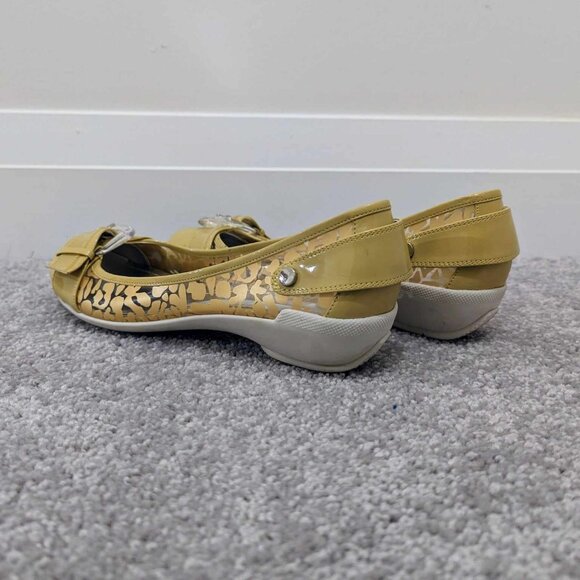 Yellow Print Flats - Picture 3 of 6